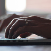 Laptop eingabe Change your password day